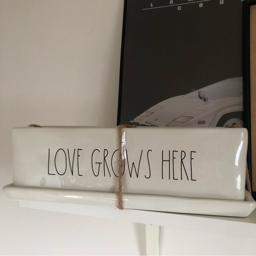 Rae Dunn Love Grows Here large planter